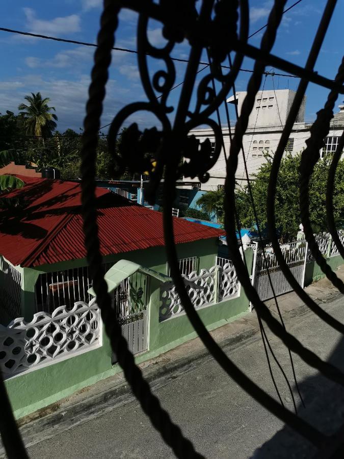 Lago Enriquillo Resort Cerro Al Medio Dış mekan fotoğraf